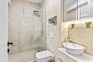 Evana FrontSea - Jacuzzi & Sauna Infinity Resort