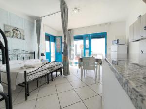 La Corte sul Mare Puglia On line