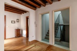 Appartamento con 3 Camere da Letto