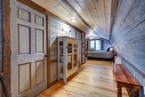 The Barn On Creeks Edge