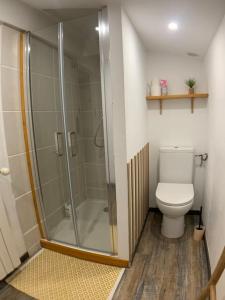 Appartements Haut de maison 65m2 avec jardin : photos des chambres