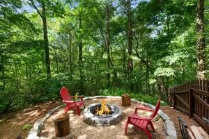 Melody Creek Cabin - Edge Of Cohutta National Forest, Hot Tub, Outdoor Fire Pit - Ellijay, GA - Cherry Log