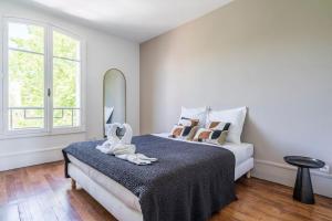 Appartement spacieux Vue sur Tour Effeil - Puteaux