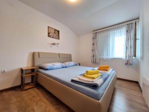 Apartments Frutis