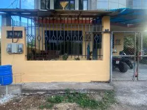 Casa de Alojamiento Muyuyo House - Progreso