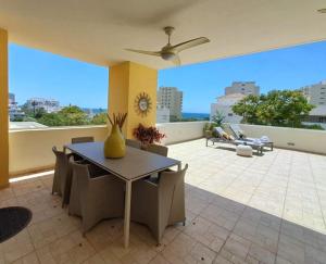 Noctua Estepona Puerto Alto 018