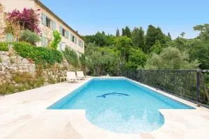 Bastide Provençale,Piscine - Saint-Marc