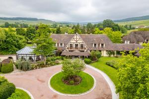 Briqueterie Champagne, A Beauvallon Hotel