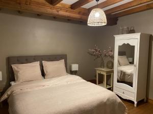 B&B / Chambres d'hotes Les Pommiers d'Amfreville, Chambres d'hotes & Table d'hotes : photos des chambres