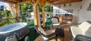 Panoramic view with jacuzzi