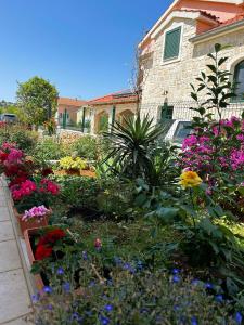 Apartment Second Home