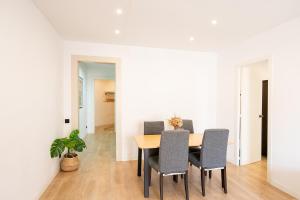 Beautiful apartment with terrace in Barcelona