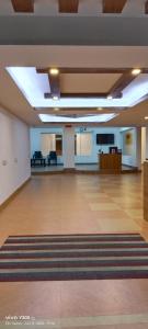 VVP Service Apartments & Airport Suits