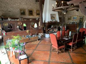 Maisons de vacances Stunning 18th Century Country House : photos des chambres