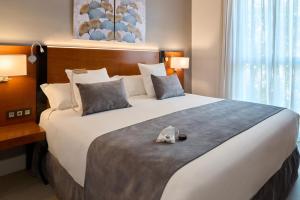 Junior Suite room in Hotel Puerta de Toledo