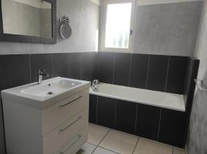 Maisons de vacances Villas de La Ferme Du Gros Noyer : photos des chambres