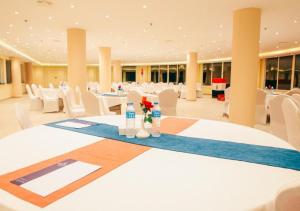 Trip travel retail View chalet