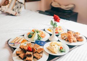 Trip travel retail View chalet