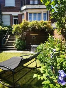 Grande maison tout confort, billard et spa -en saison - Estaimpuis