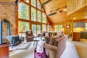 Family-Friendly Ludlow Cabin on Lake Pauline! - Tyson