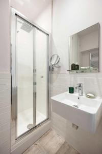 Veeve - Cosy Chic in Chelsea