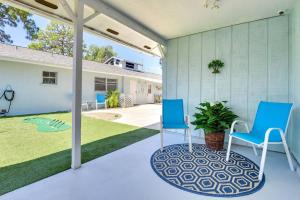 Coconut Cove Mid-long term stays available Walk to Downtown Trolly to BEACHES