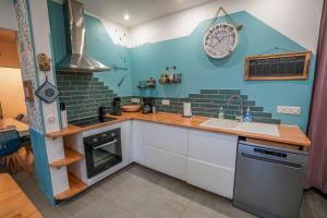 Appartements Villa La Precieuse en front de mer : photos des chambres