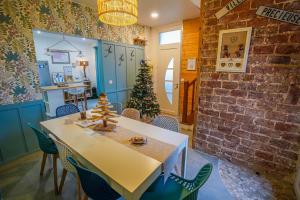 Appartements Villa La Precieuse en front de mer : photos des chambres