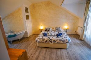 Appartements Villa La Precieuse en front de mer : photos des chambres