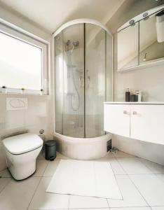 CozyHouse79 3-bedroom with gym