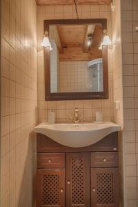 Saplan Real Estate CASA UISHERA