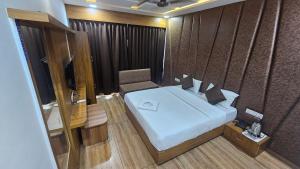 Hotel SERENE STAY