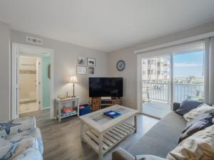 Sand Pebbles #A3 - Pelican Perch