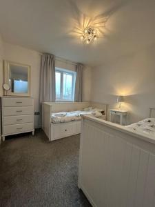 3-bedroom house close to city centre