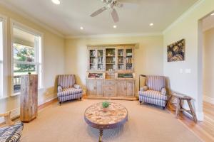 Kelseyville Home with Private Pool and Vineyard Views!