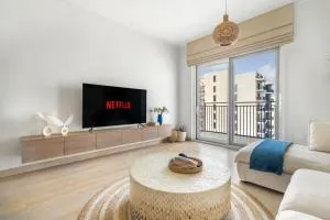 BohoChic YasIsland: Beside “F1” - Yas Island