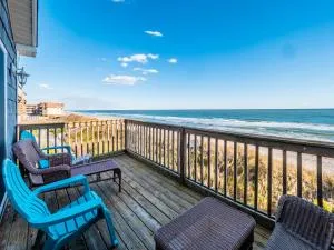 Pelican Nest - Chadwick Acres