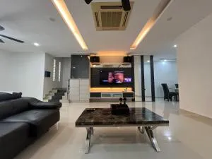 Iskandar Puteri Nusa Idaman - Jc Homestay - Kampong Baharu Ulu Pulai