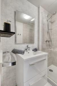 Appartements Studio Victoria CHIC,au coeur du centre ville : photos des chambres