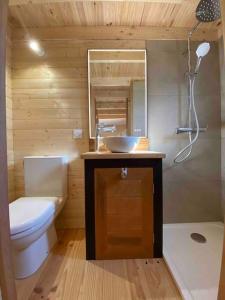 Appartements Tiny House atypique tout confort 4 pers jardin : photos des chambres