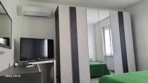 Intero Appartamento con Parcheggio Gratuito img35