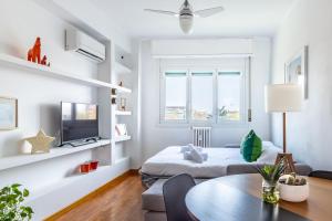 Trilocale in Via Pogatschnig 40 -- San Siro-Rho Fiera-Duomo