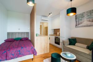 Flexible SelfCheckIns 86 - Zagreb - Garage - New Building - New Apartment - Loggia