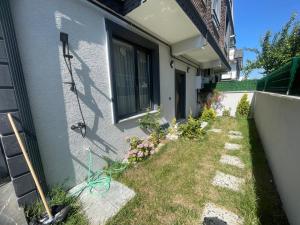 Sarımeşe Havuzlu Villa