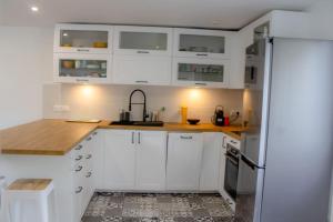 Maisons de vacances Ty Dany-wifi-plage a pieds : photos des chambres