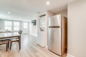 Newly Built North Wildwood Cottage, Walk to Beach!