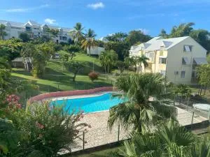 "La Canopée" T3 au Gosier en résidence avec piscine - Saint-Félix