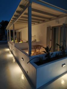 CAELI PAROS by Kostas & Joanna Studios