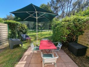 Maisons de vacances Cottage paisible au coeur du golf saint Laurent , linge de maison et menage inclus : photos des chambres