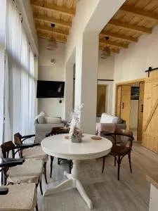 Apartmány Ľadovo - Mihálygerge